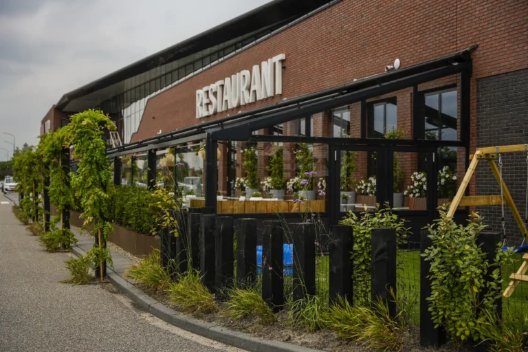 Jos Bouwhuis Tuinen | Groene aankleding hoteltuin